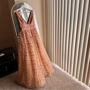 NWOT Brox and Banco Megan Maxi in nude/pink